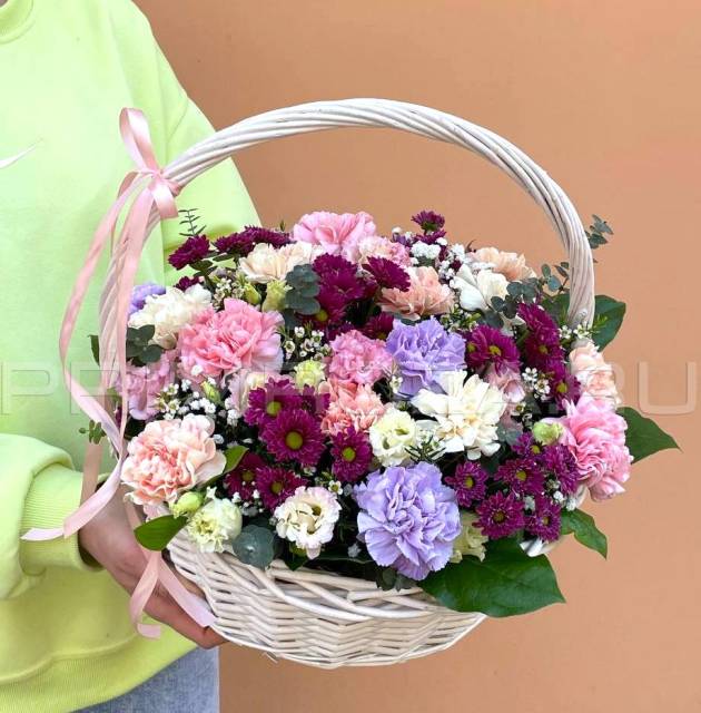 Сборная композиция в корзине #A30422
