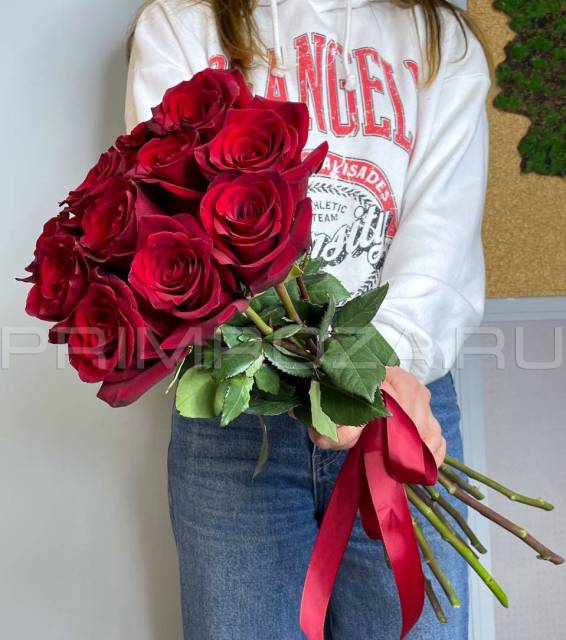 Букет из 11 красных роз  #R1640