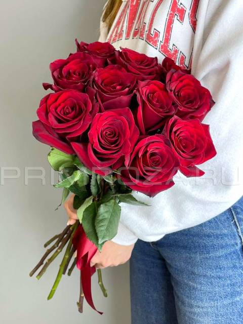 Букет из 11 красных роз  #R1640