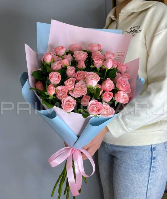 Букет из кустовой розы #R00482