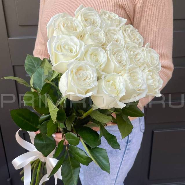 15 белых Эквадоских роз #R15254 