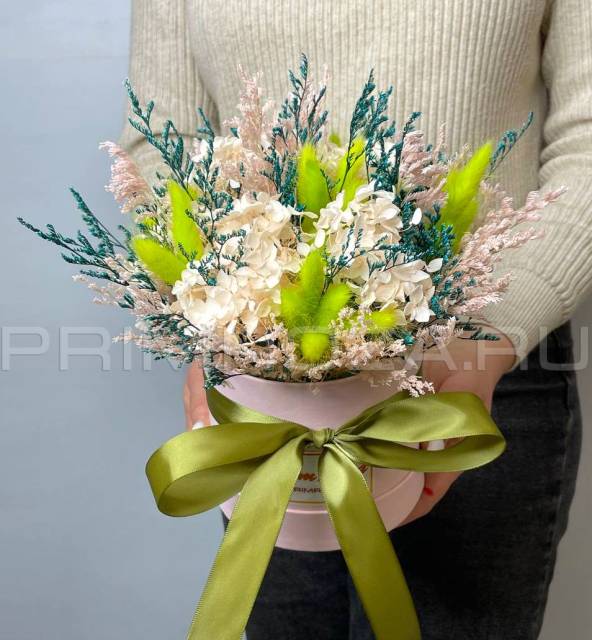 Сборная композиция из сухоцветов#S1254